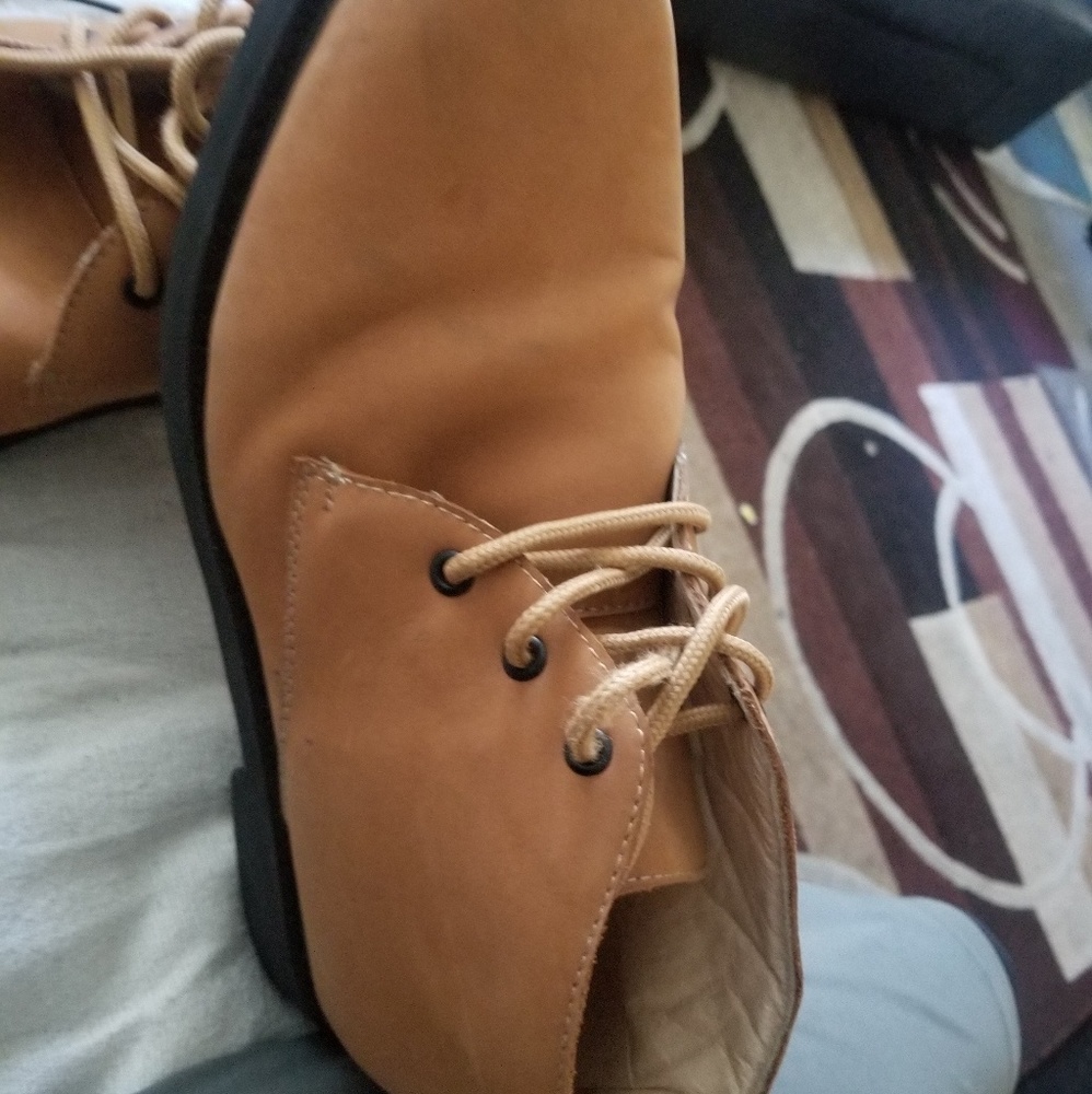 Diabetic shoes